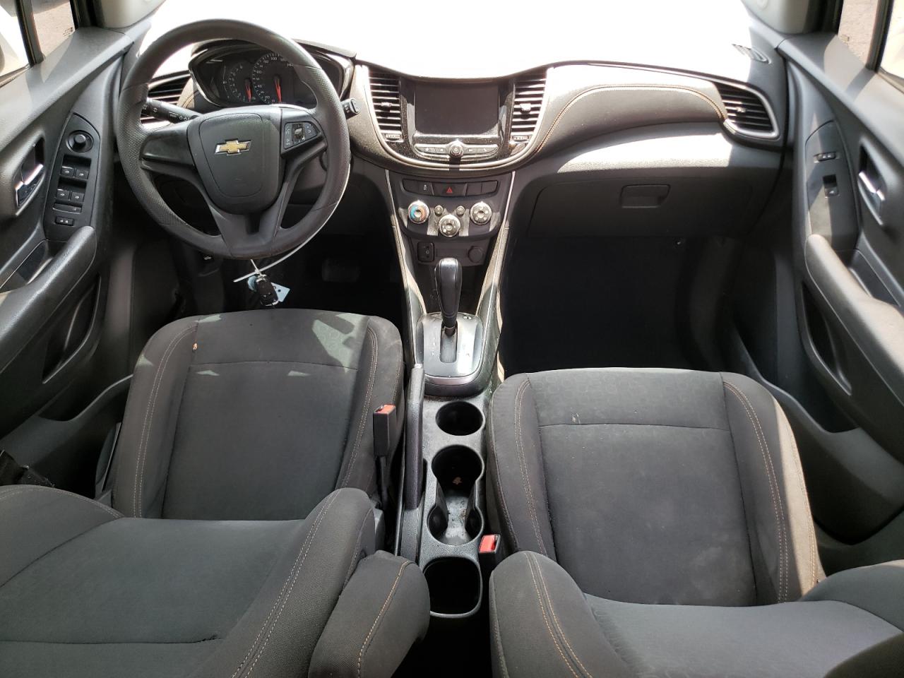 Chevrolet Trax Ls Image 12