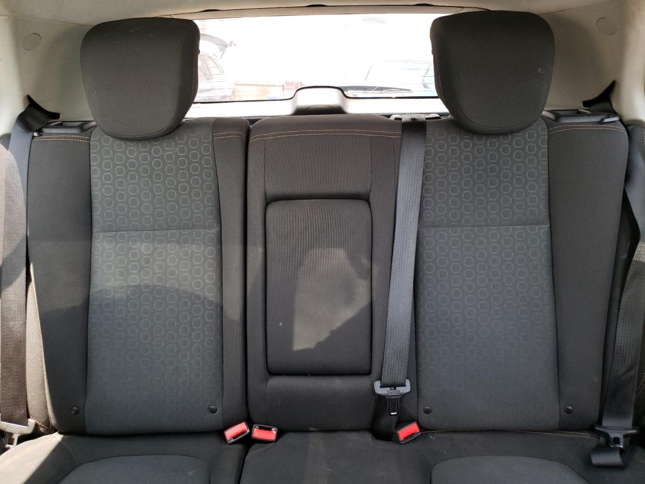 Chevrolet Trax Ls Image 8