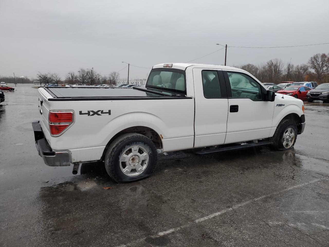 Ford F-150 Super Cab Image 10