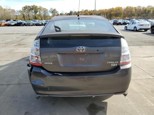 Toyota Prius Image 10