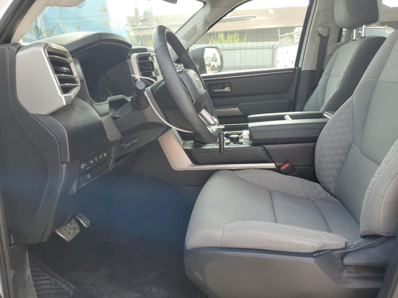 Toyota Tundra Double Cab Sr Image 9