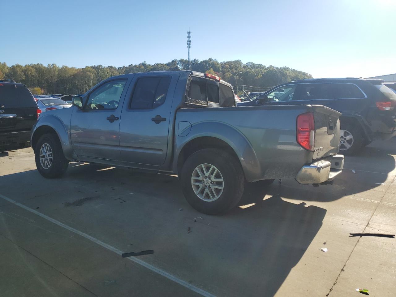 Nissan Frontier S Image 4