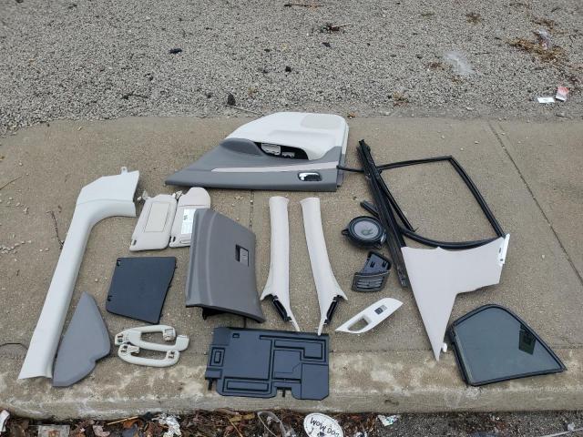 INFINITI G37 Image 11