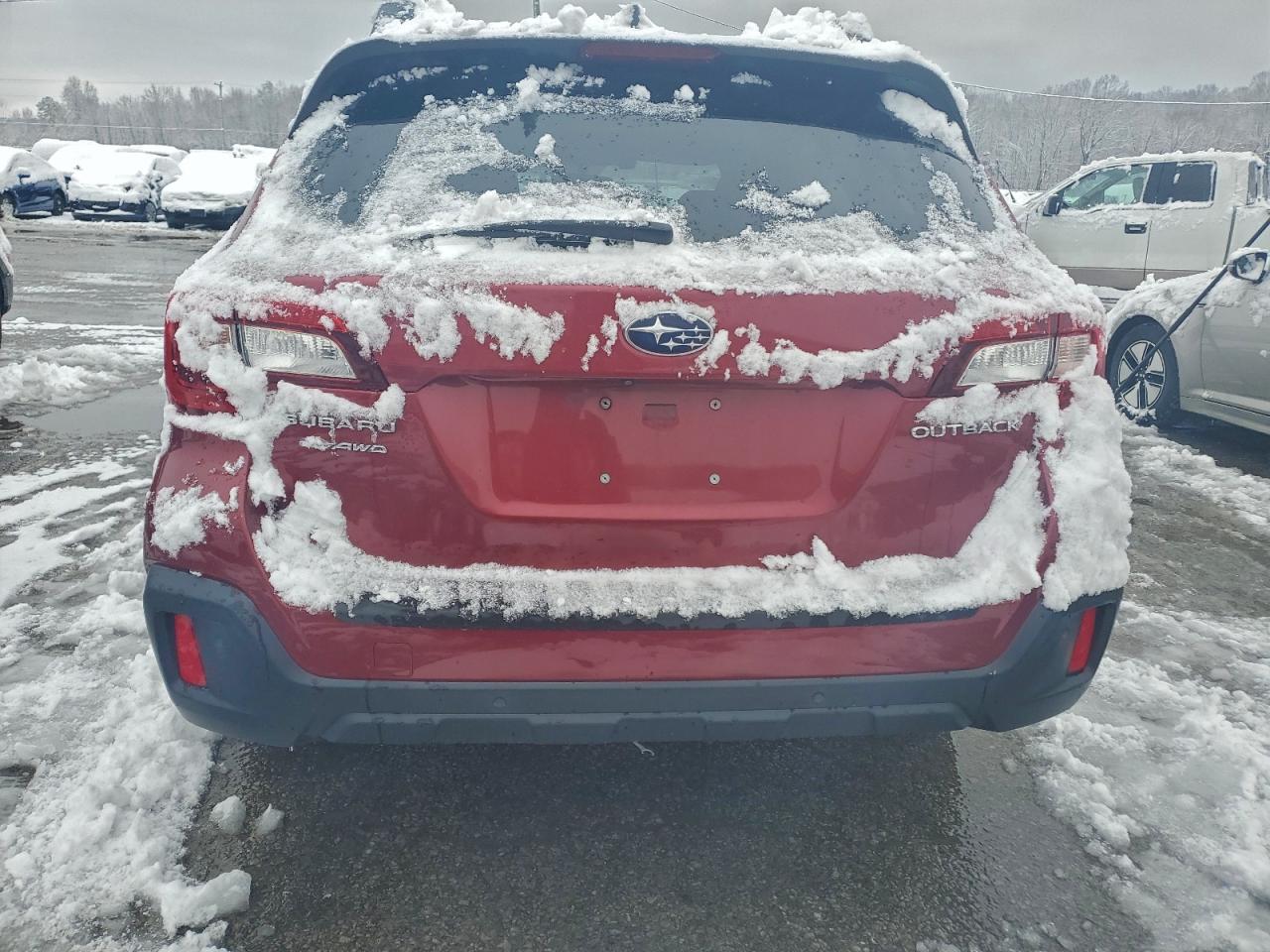 Subaru Outback 2.5i Limited Image 7