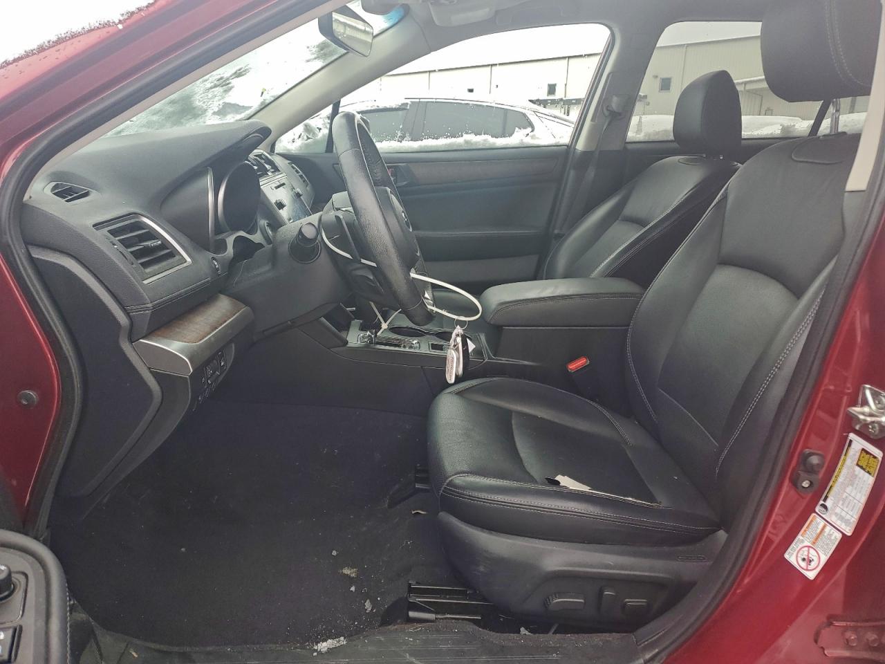 Subaru Outback 2.5i Limited Image 5