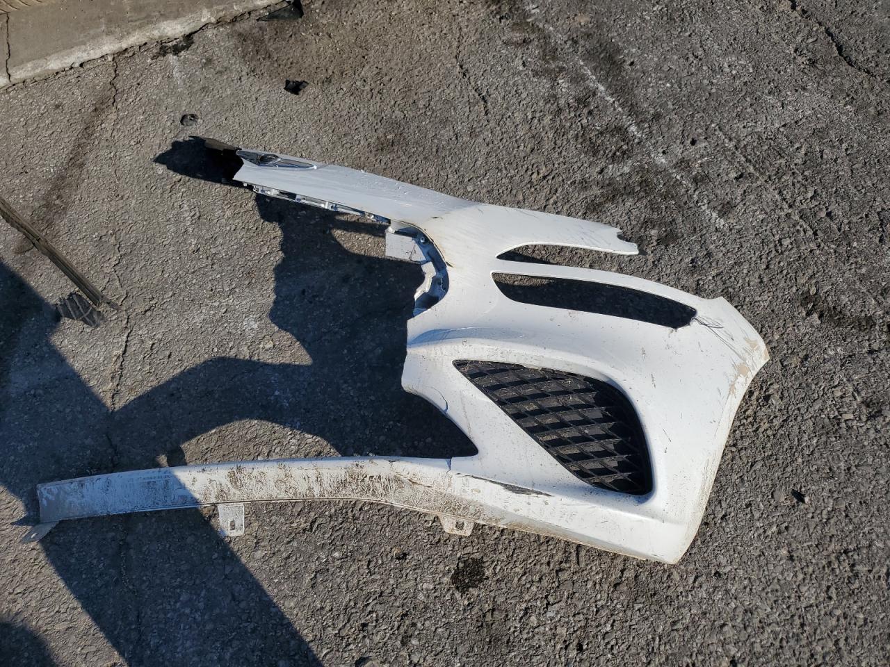 Genesis G70 Base Base Image 9