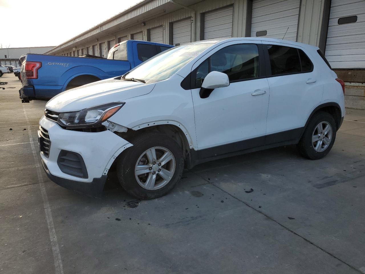 Chevrolet Trax Ls Image 1