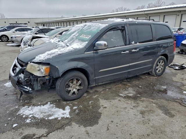  Salvage Chrysler Minivan