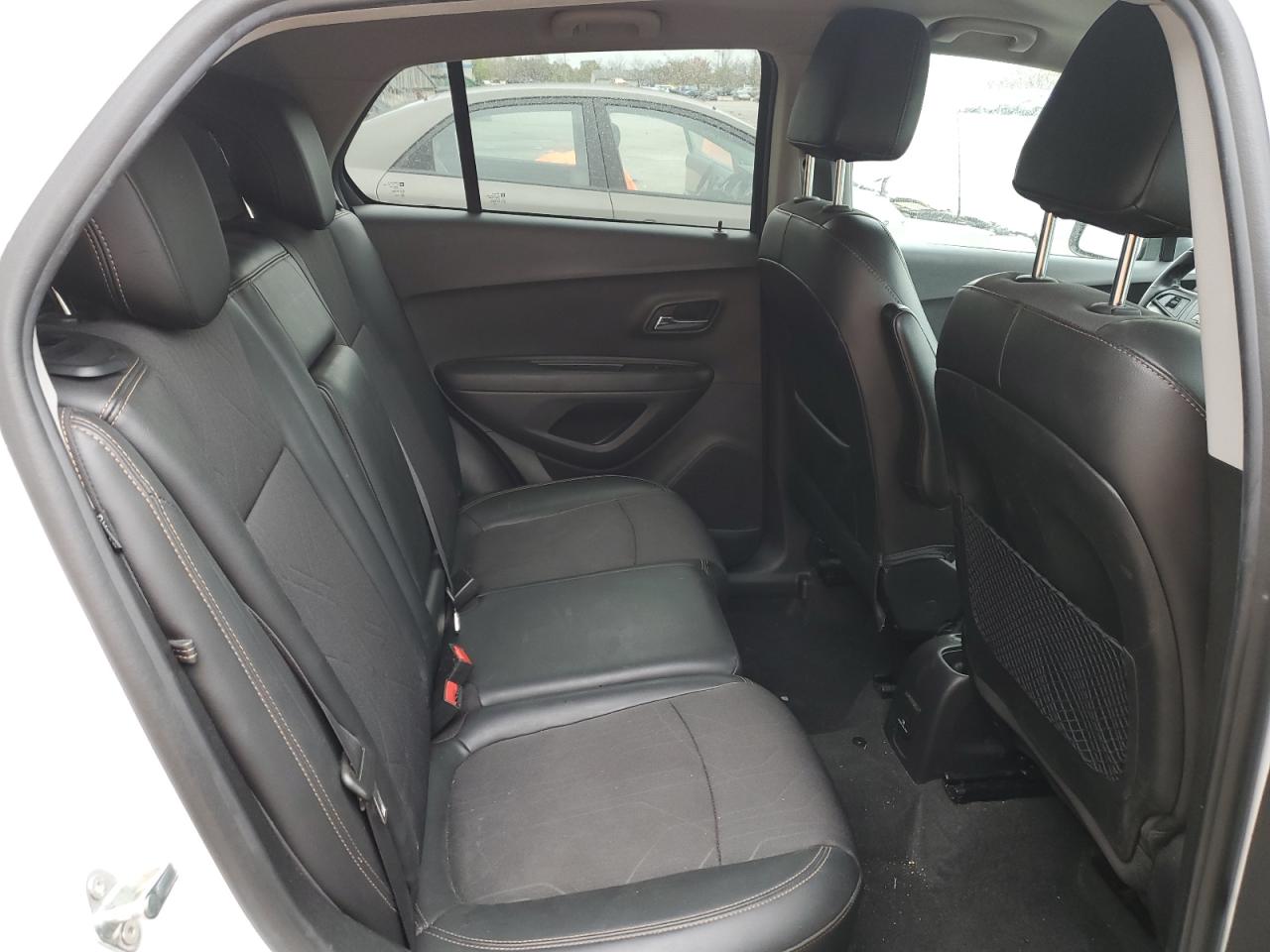 Chevrolet Trax 1lt Image 12