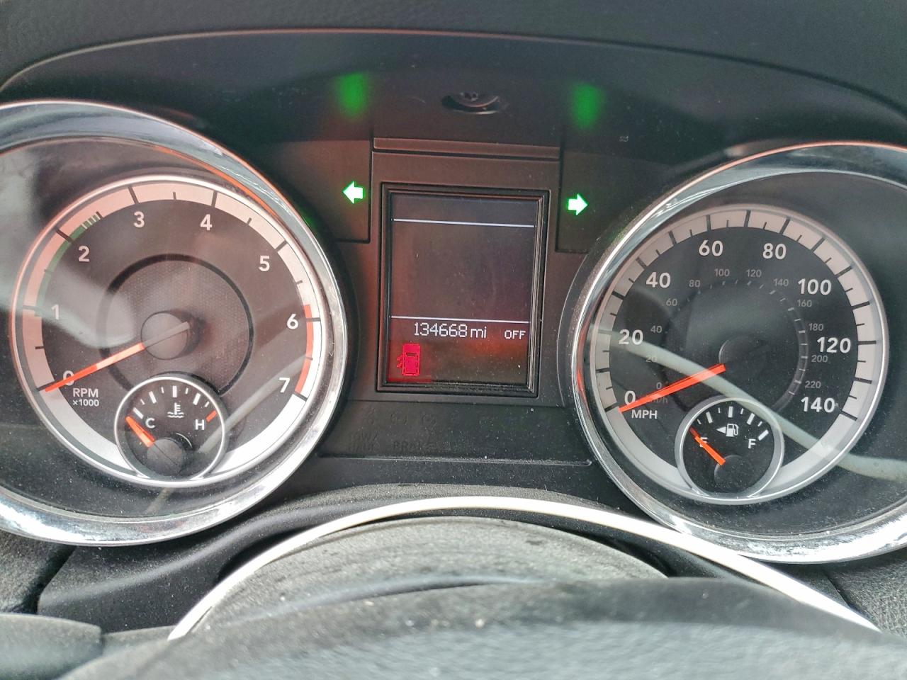 Dodge Durango R/t Image 8