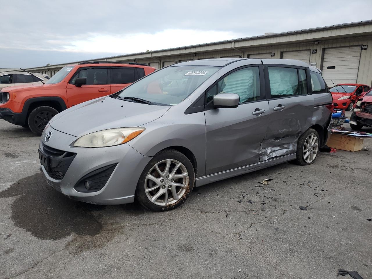 Mazda 5 Image 1