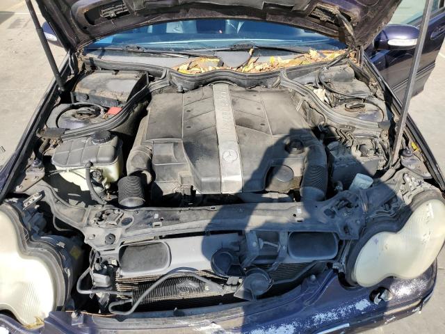 Mercedes-Benz C-Class 320 Image 7