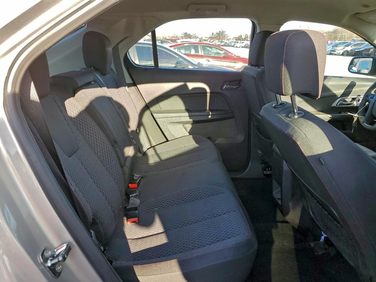 Chevrolet Equinox Ls Image 8