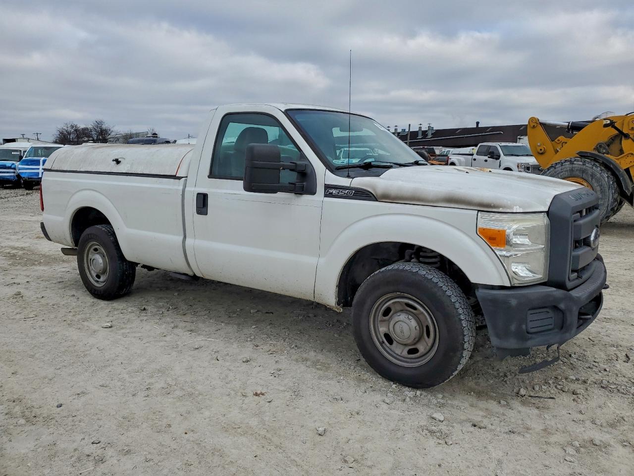Ford F-350 Super Duty Image 2