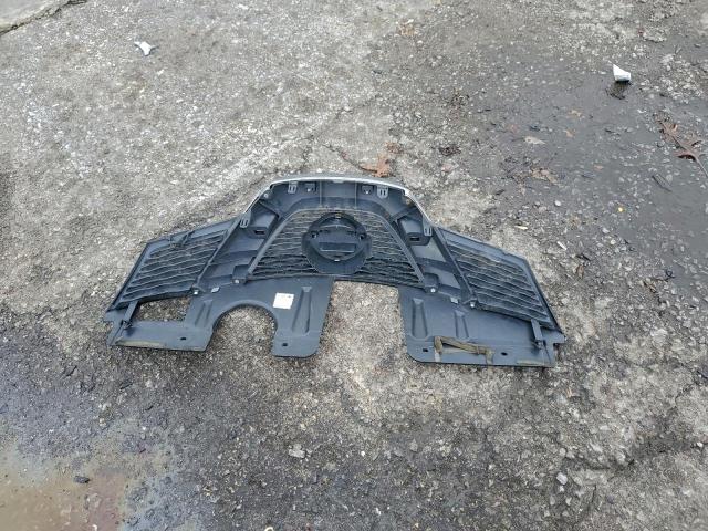 Nissan Rogue S Image 3