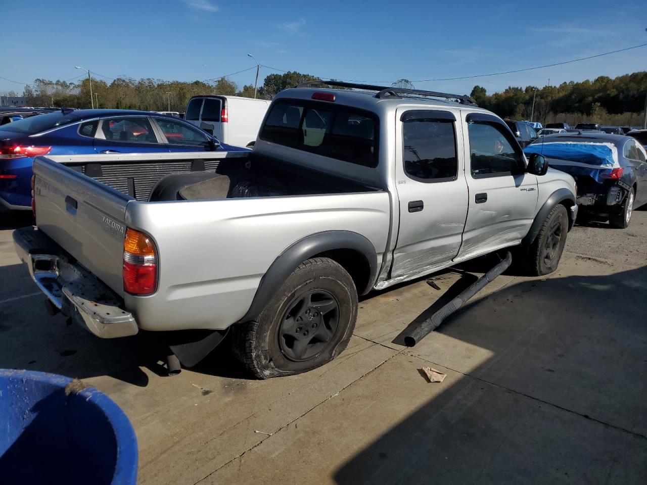 Toyota Tacoma Double Cab Image 11