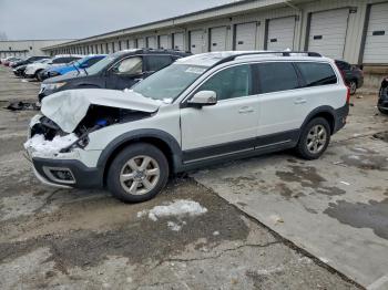  Salvage Volvo XC70