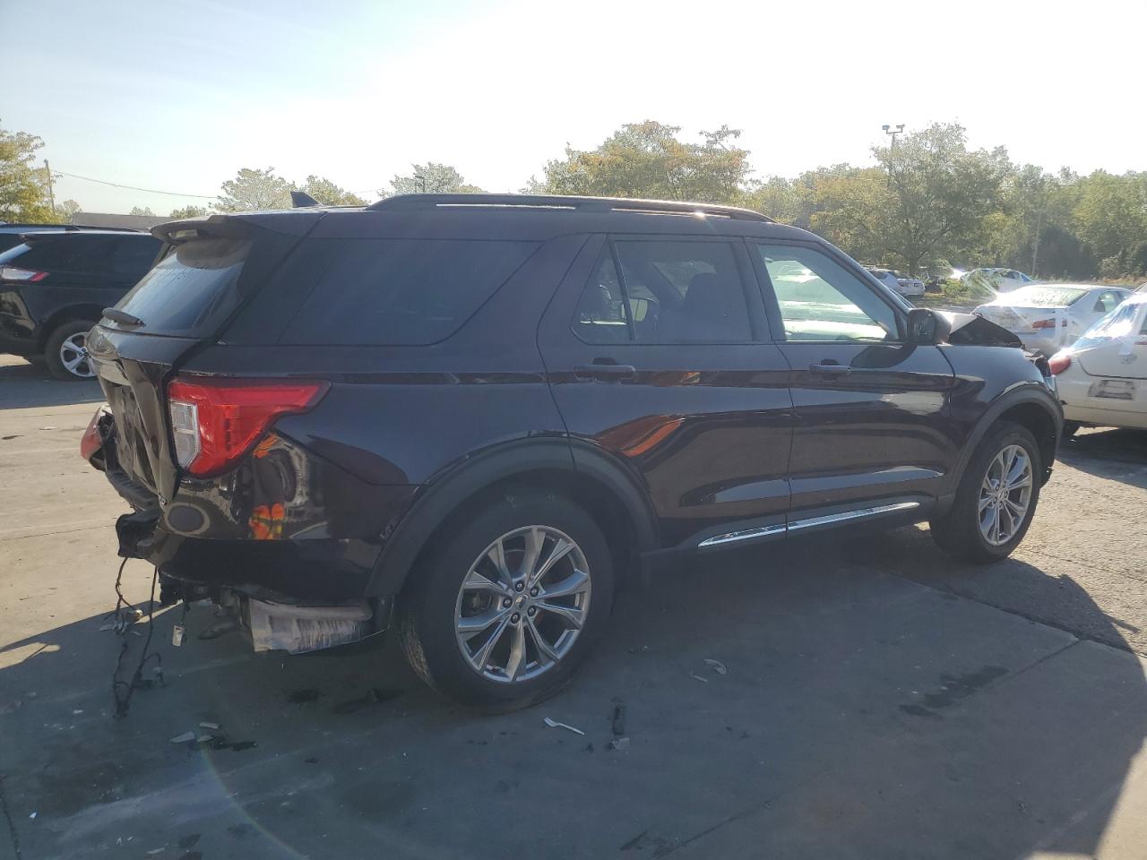 Ford Explorer Xlt Image 3