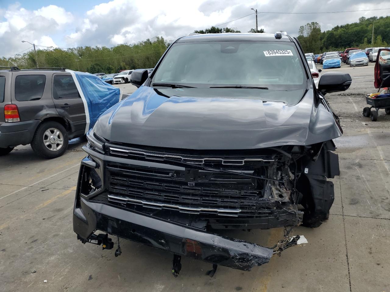 Chevrolet Suburban K1500 High Country Image 13