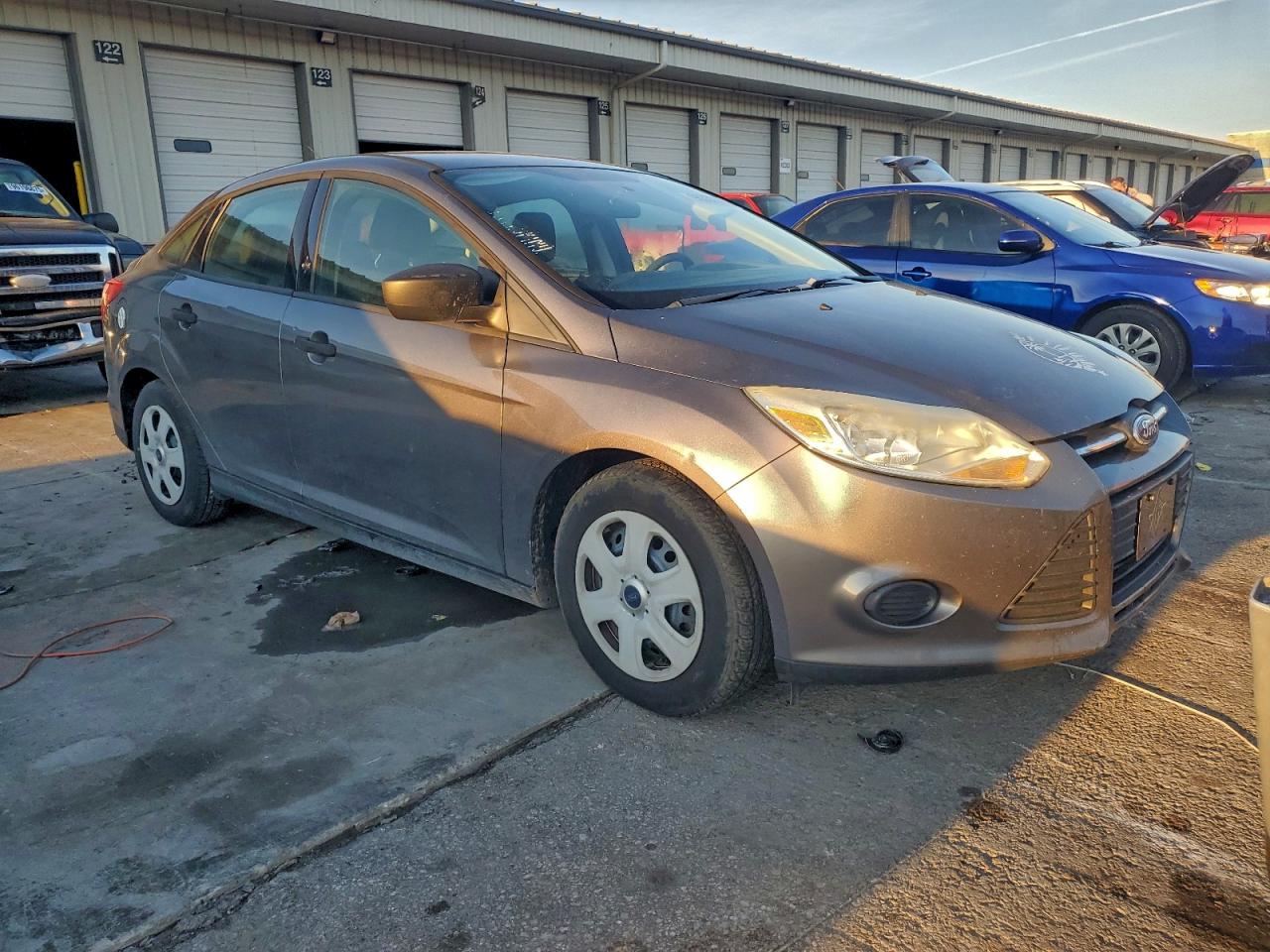 Ford Focus S Image 10