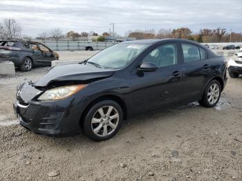  Salvage Mazda 3