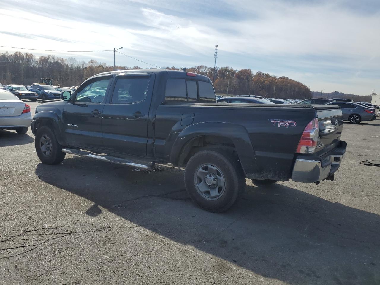 Toyota Tacoma Double Cab Long Bed Image 9