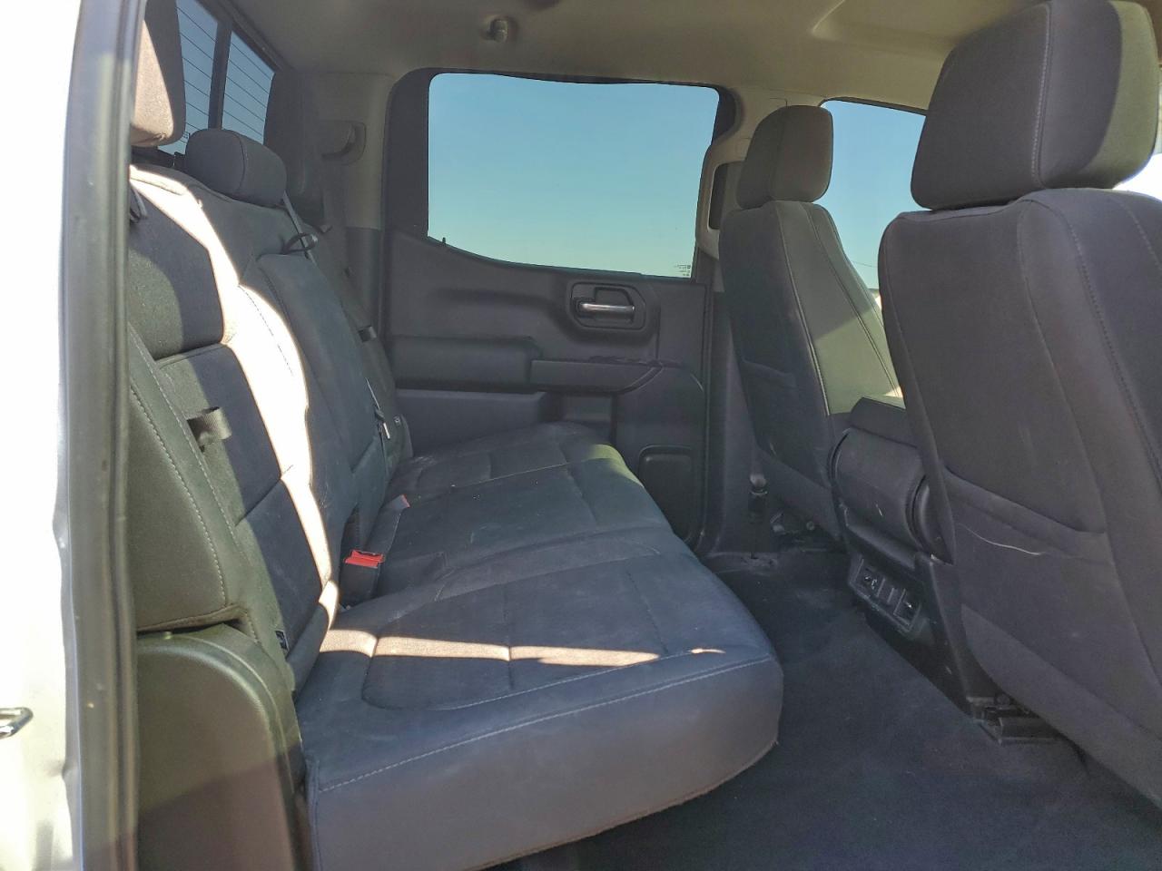 Chevrolet Silverado K1500 Lt Image 10