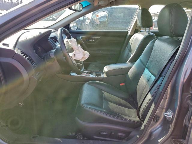 Nissan Altima 2.5 Image 6