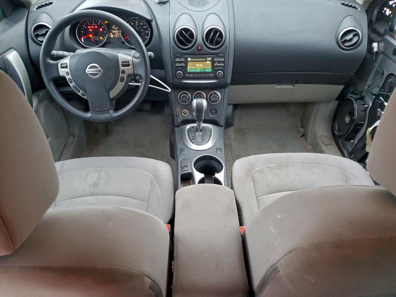 Nissan Rogue S Image 2