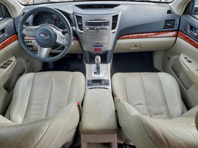 Subaru Outback 2.5i Limited Image 7