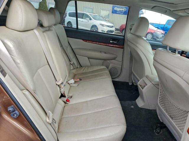 Subaru Outback 2.5i Limited Image 13