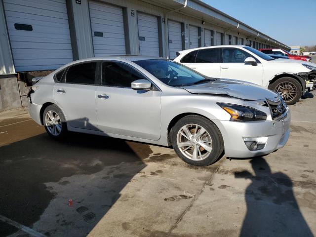 Nissan Altima 2.5 Image 3