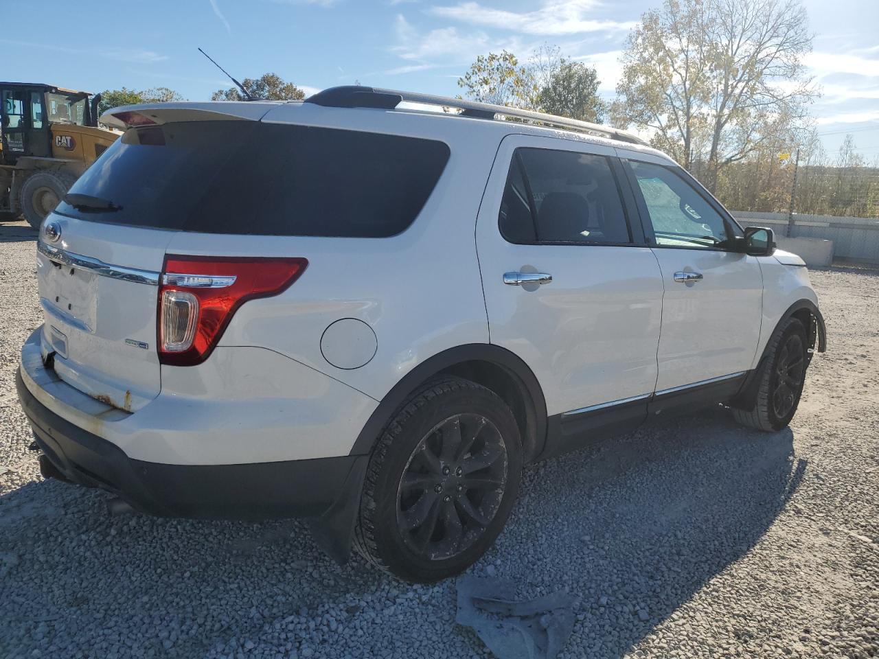 Ford Explorer Limited Image 2