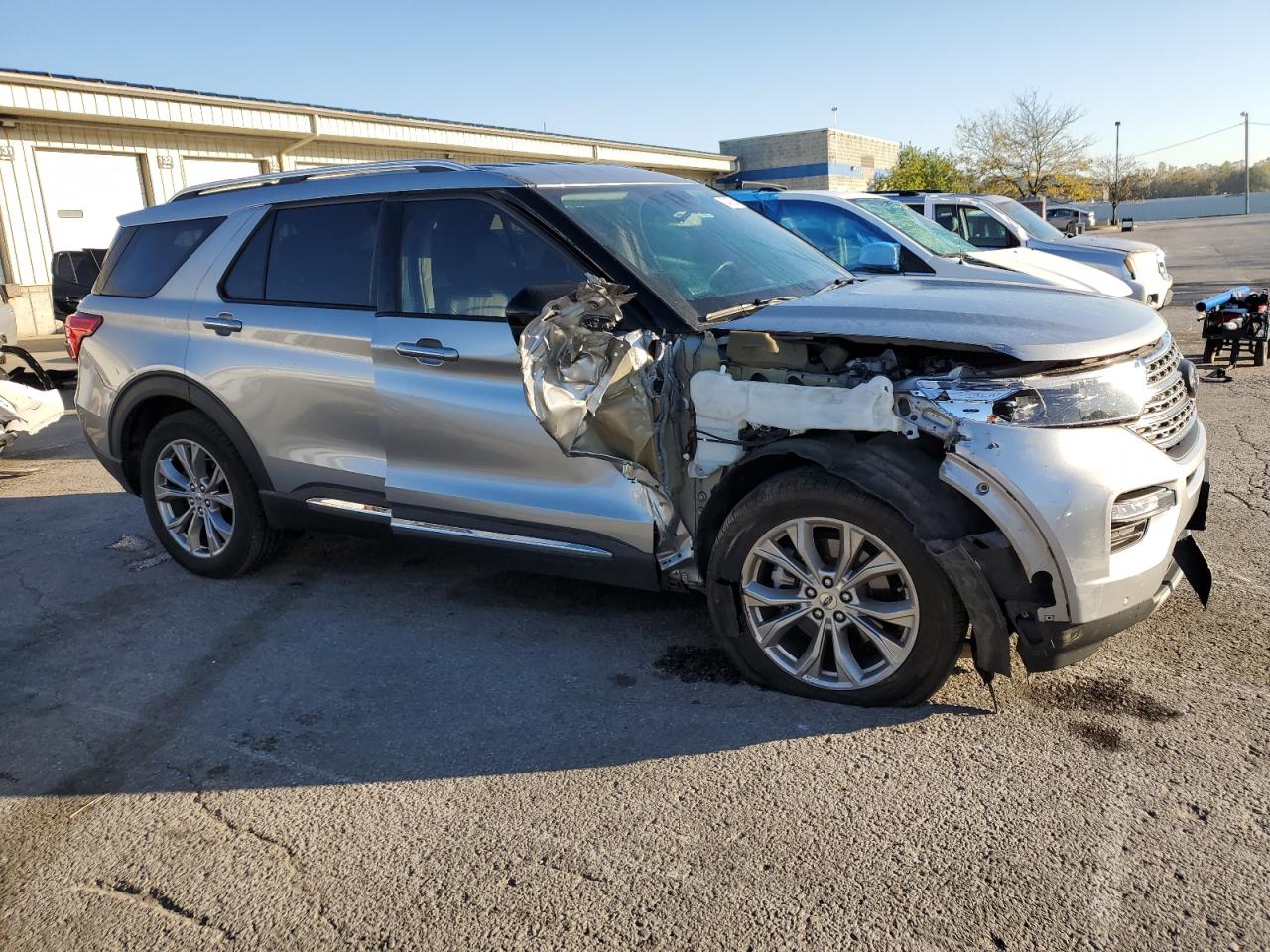 Ford Explorer Limited Image 12