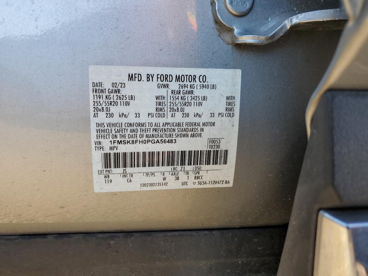 Ford Explorer Limited Image 11