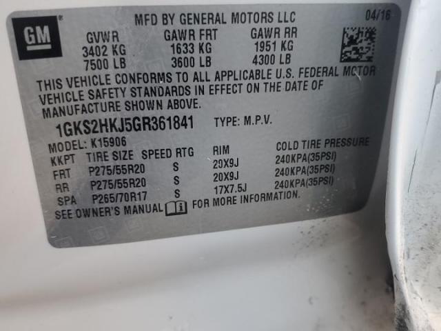 GMC Yukon Denali Image 4