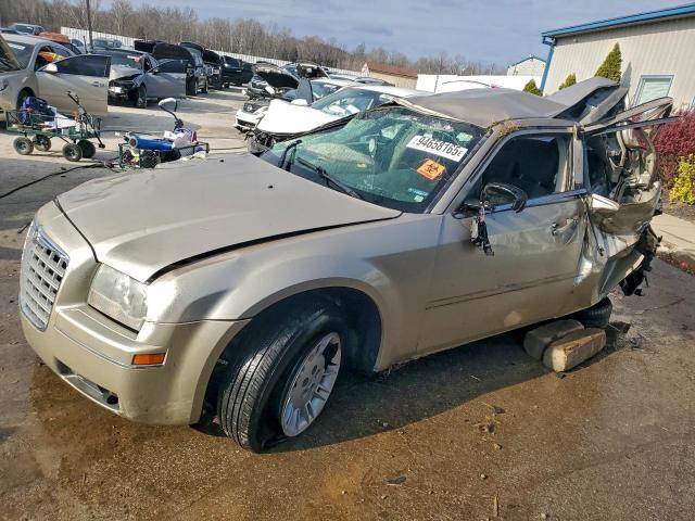  Salvage Chrysler 300