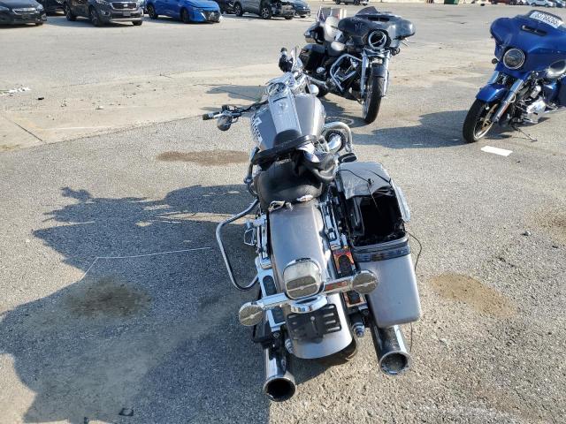 Harley-Davidson Fl Road King Image 6