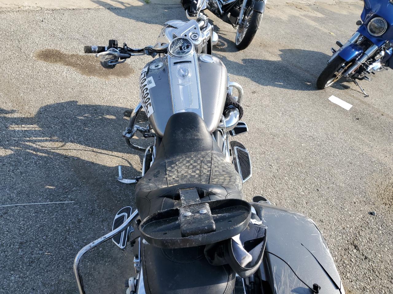 Harley-Davidson Fl Road King Image 7