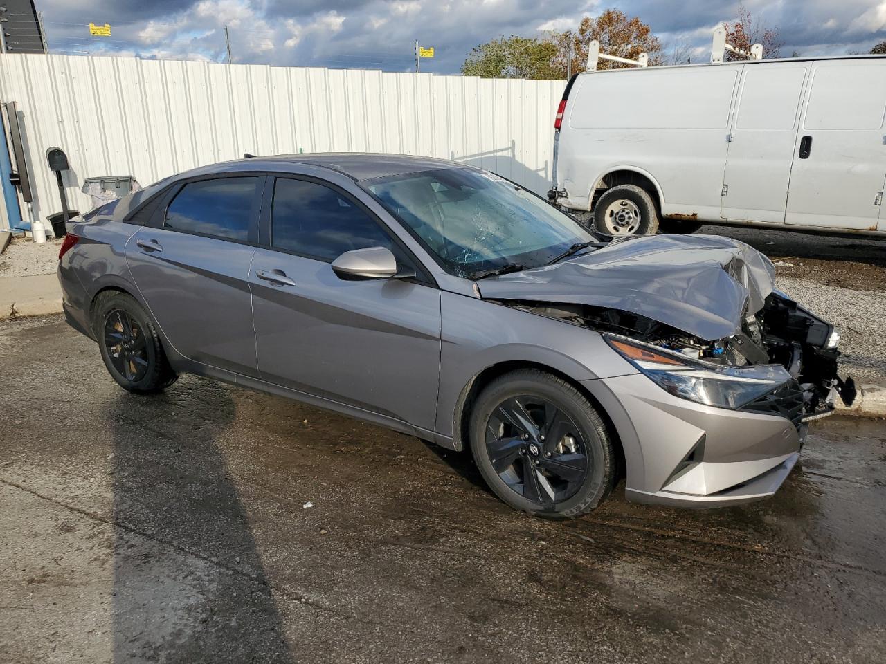 Hyundai ELANTRA Sel Image 11