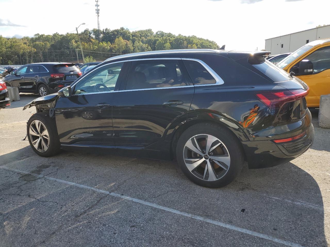 Audi Q8 Premium Plus Image 4