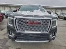 GMC Yukon Denali Image 3