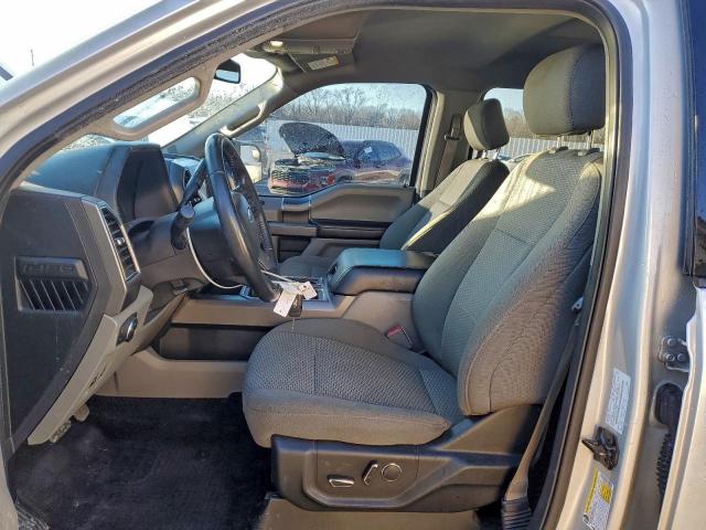 Ford F-150 Supercrew Image 7