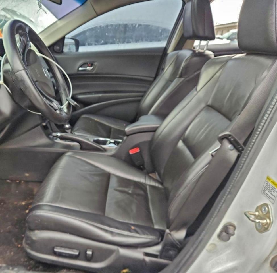 Acura ILX 20 Image 4