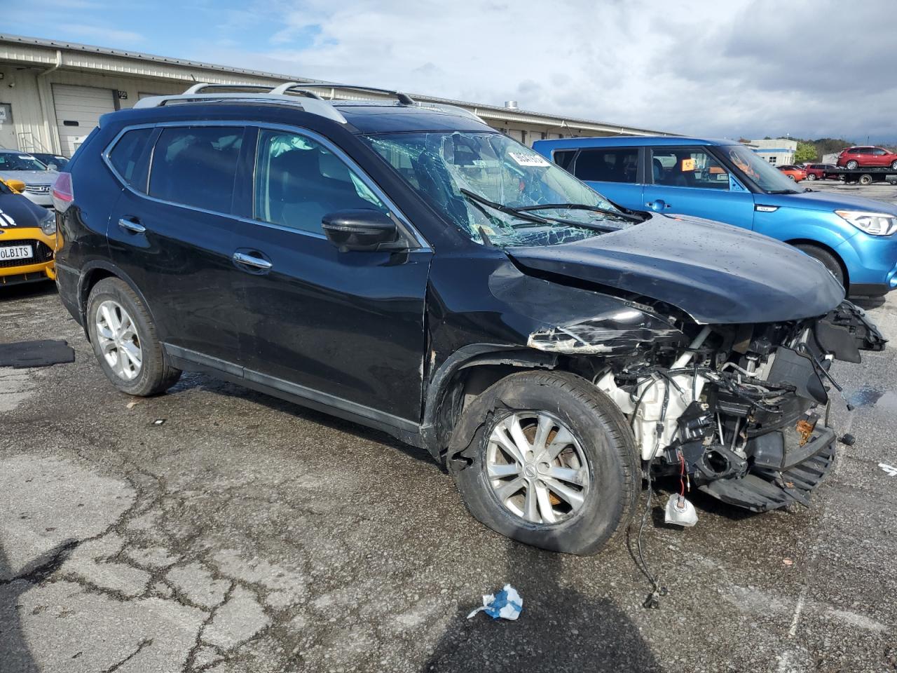 Nissan Rogue S Image 7