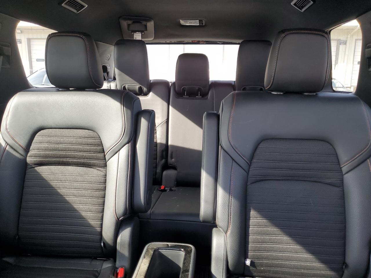 Nissan Pathfinder Sv Image 10