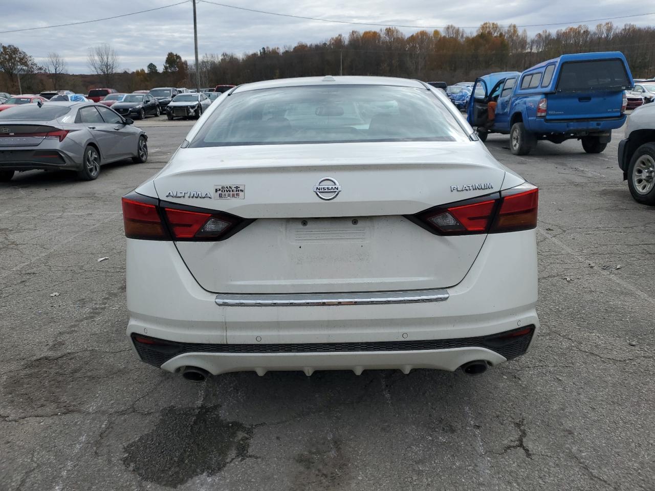 Nissan Altima Platinum Image 5