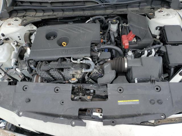 Nissan Altima Platinum Image 11