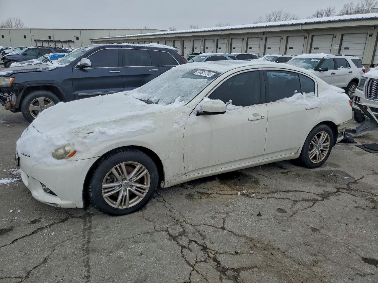 INFINITI G25 Image 1