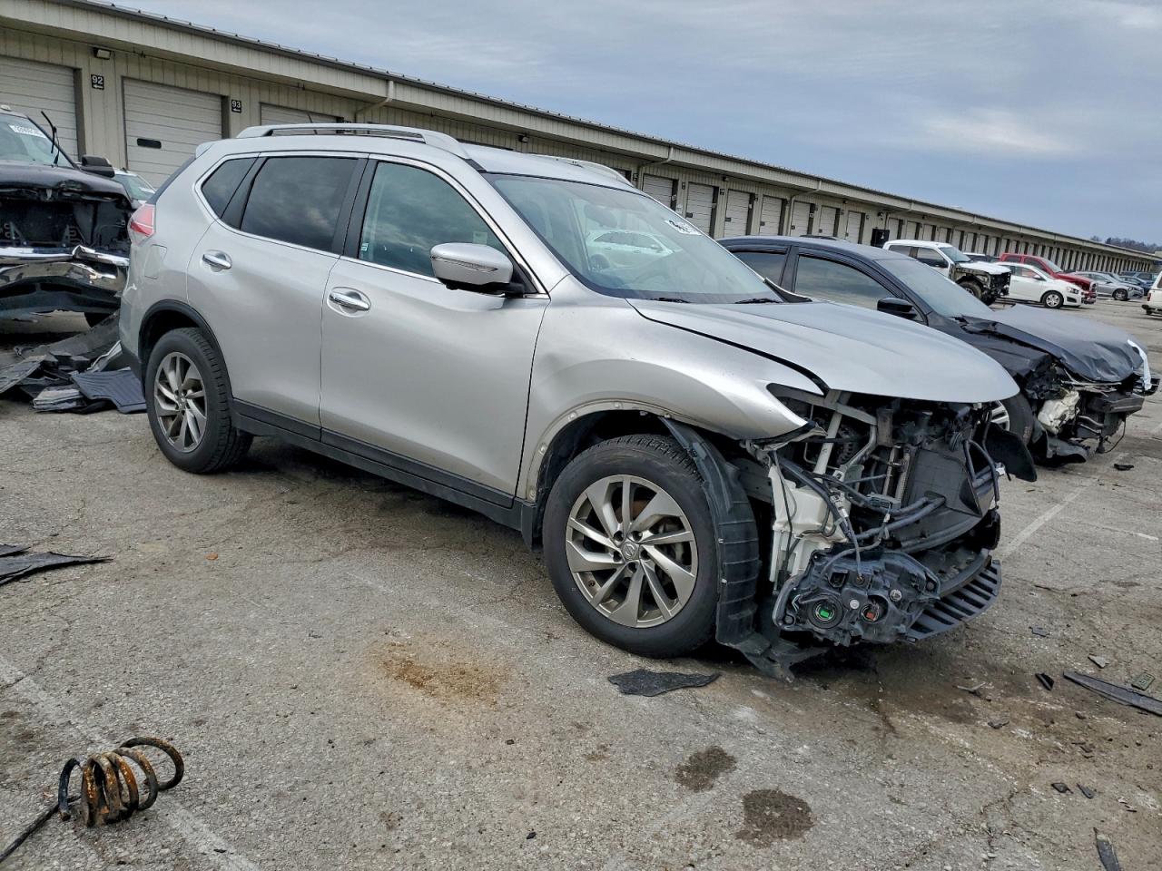 Nissan Rogue S Image 10